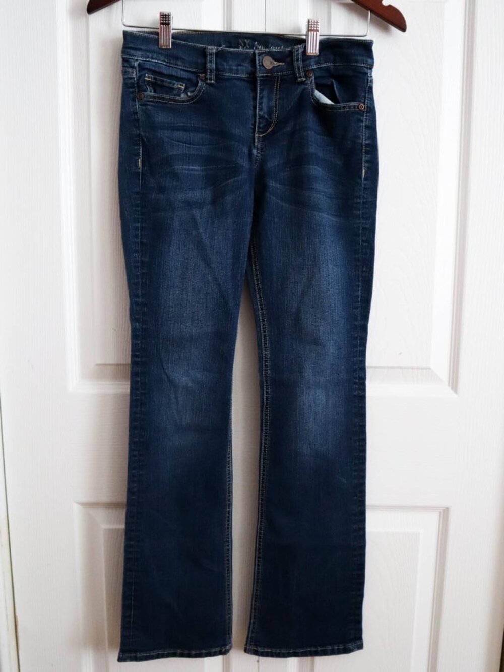 New York & Company Y2K Low Rise Boot Cut Jeans Sz 2 Waist 28" Petite Dark Wash